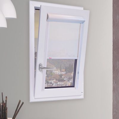 Ventana de pvc con mini enrollable